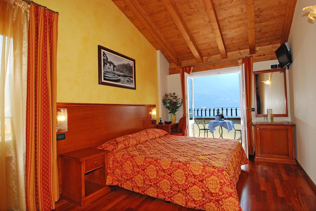 Albergo Ristorante Montebaldo Limone sul Garda Szoba fotó