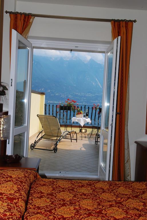 Albergo Ristorante Montebaldo Limone sul Garda Kültér fotó