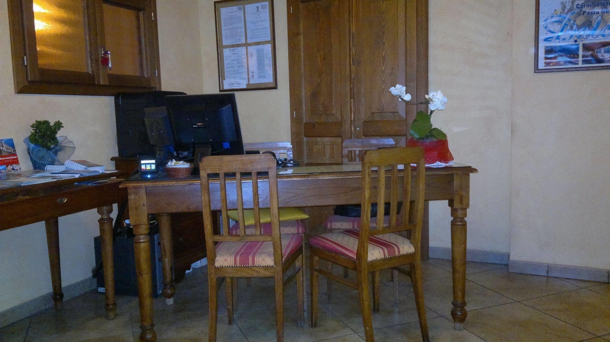 Albergo Ristorante Montebaldo Limone sul Garda Kültér fotó